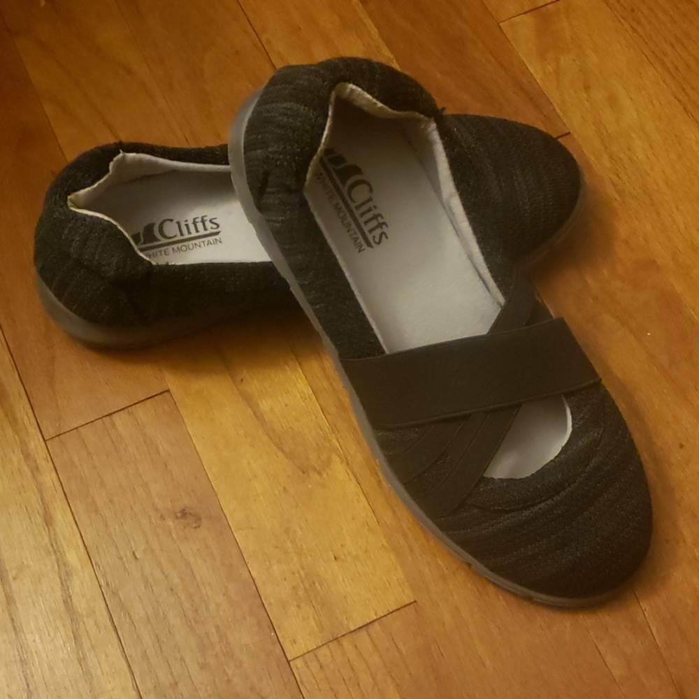 Cliffs by White Mountain Flats 6M - New